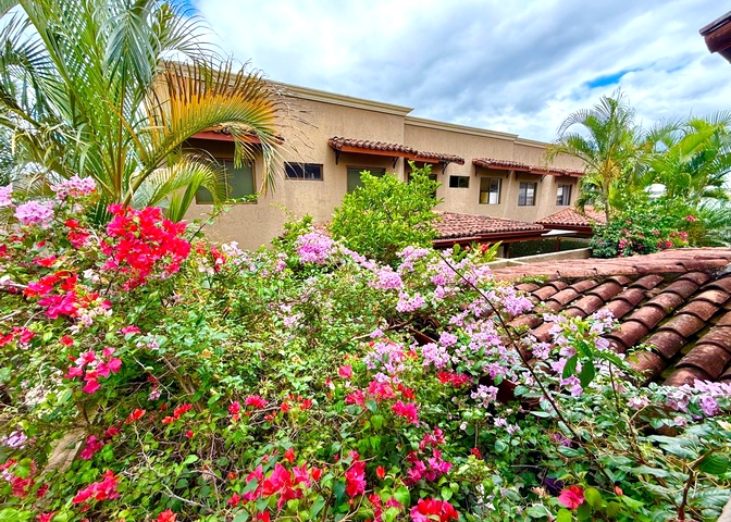 foto afuera condominio