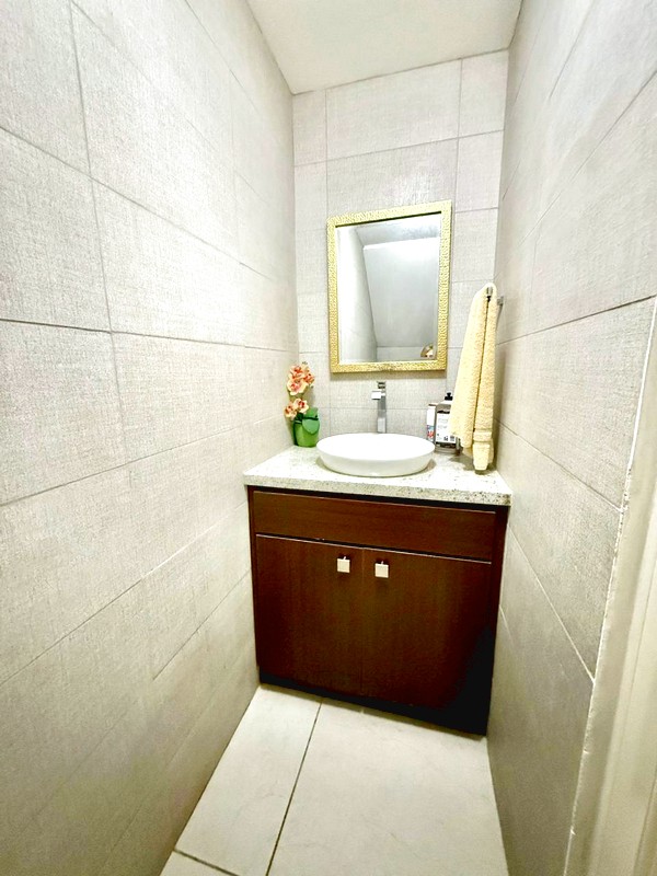 Baño adicional de la propiedad