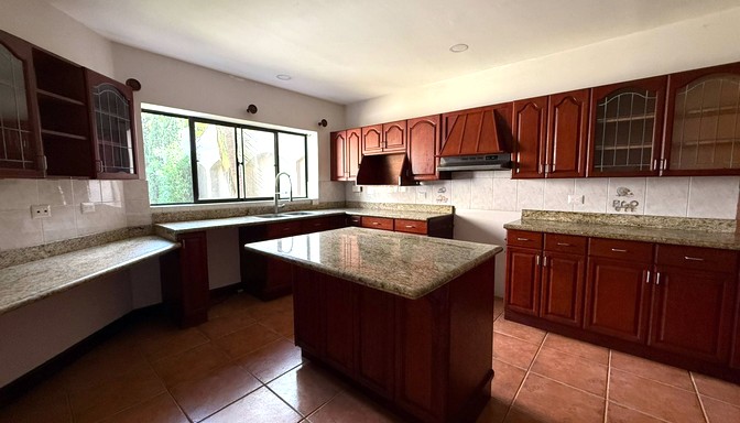 foto cocina de lujo escazu costa rica