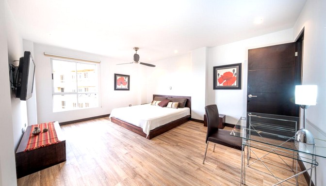 foto de un cuarto del condominio en santa ana lindora costa rica